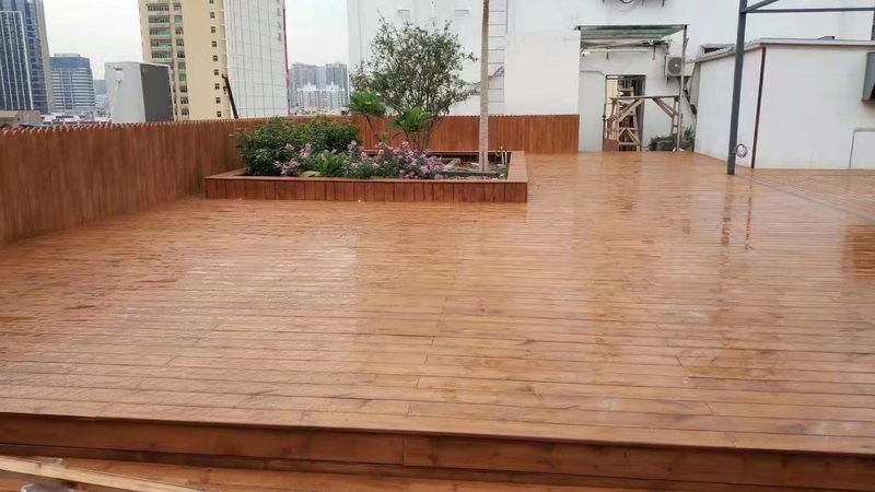 多层实木地板与强化地板：保养差异及选购要点